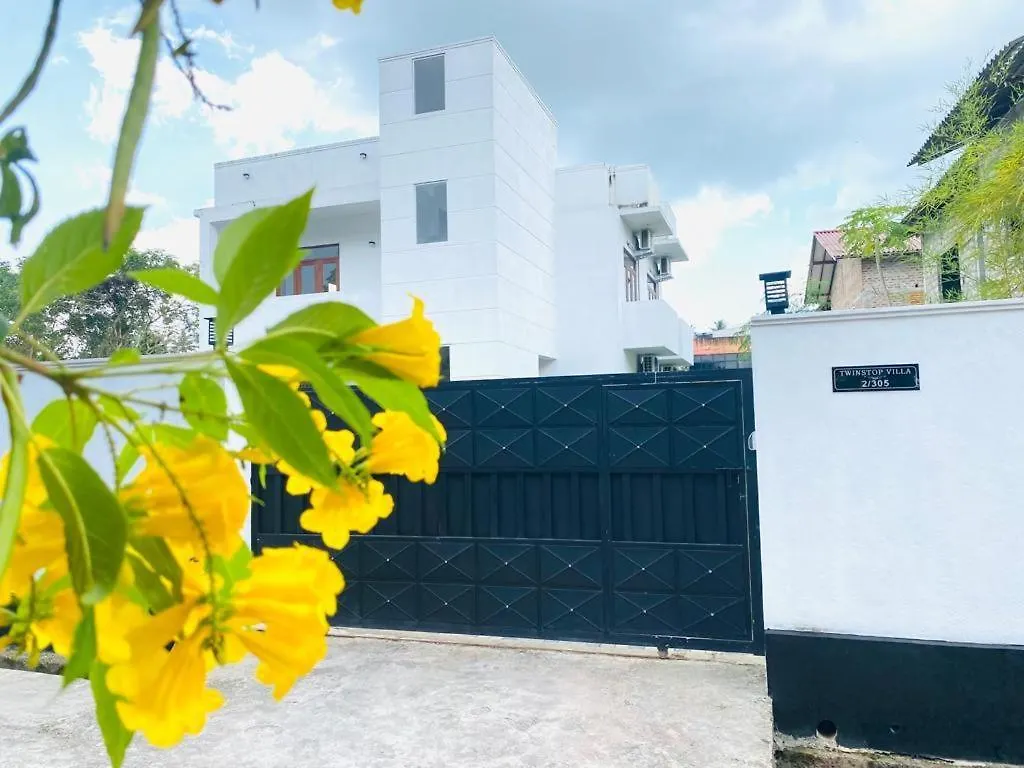 Twinstop Villa Minuwangoda 0*,  스리랑카